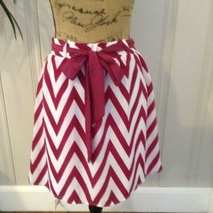 NWT Francesca's burgundy chevron skirt
